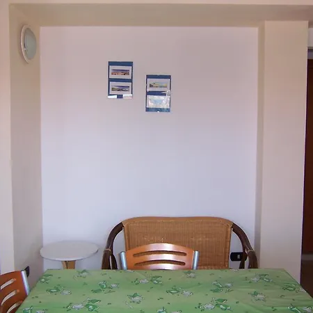 Casa Marina Di Arbus * טורה דיי קורסרי